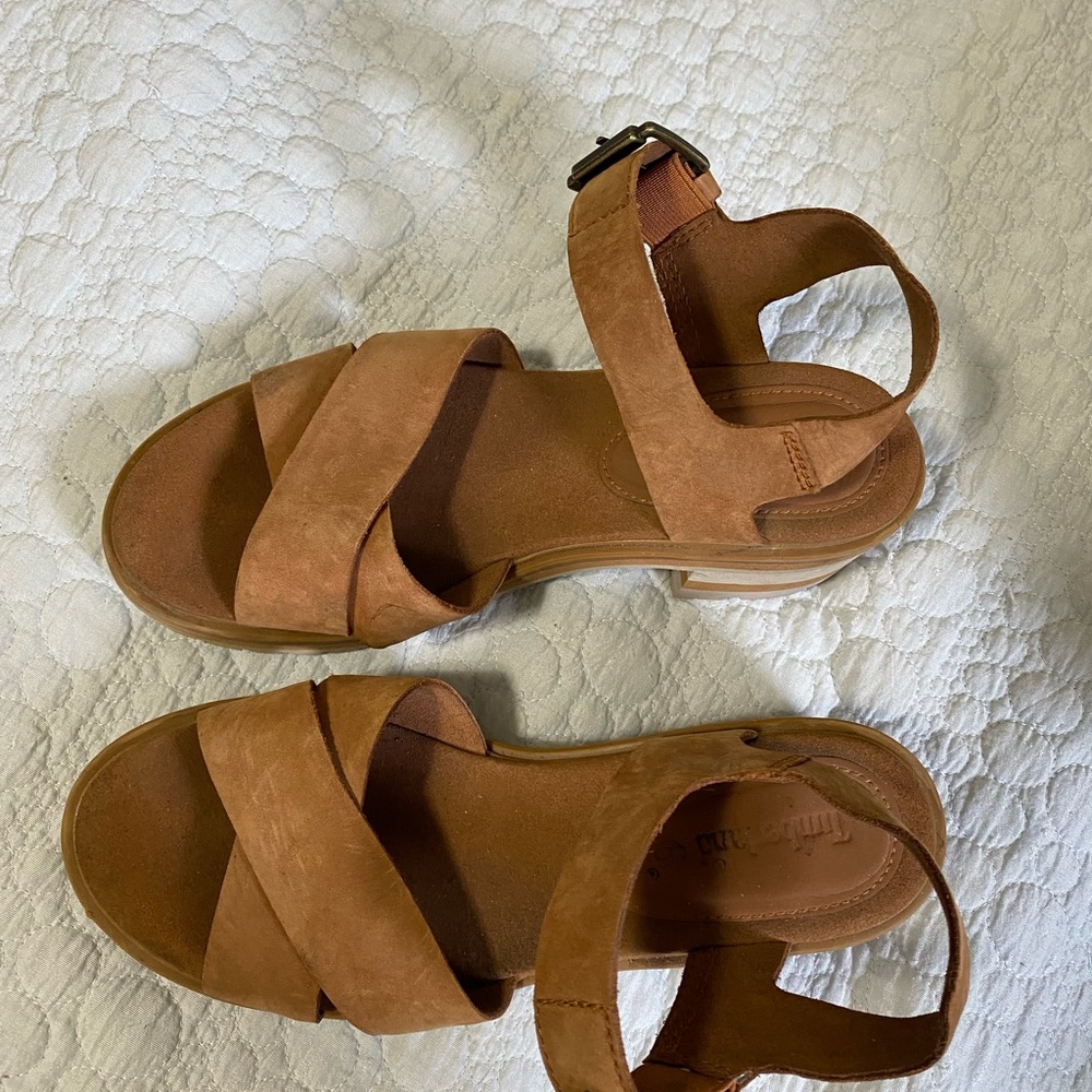 Chestnut colored Timberland high heels